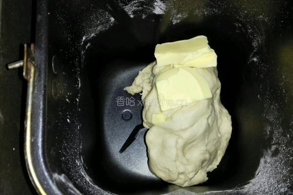葡萄干小面包的做法图解3