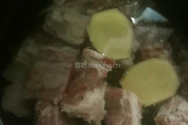 玉米子排汤的做法图解2