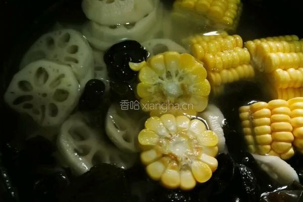 玉米子排汤的做法图解5