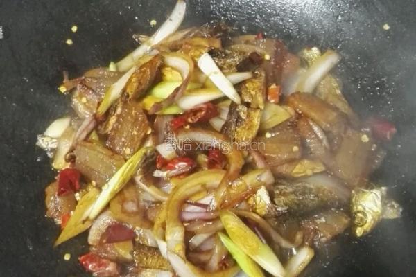 小炒腊味的做法图解7