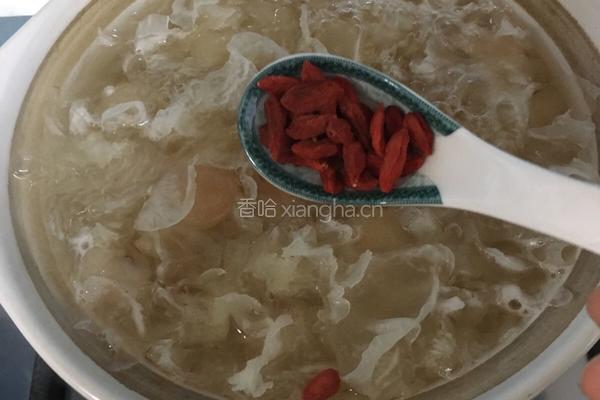 桂圆银耳汤的做法图解6