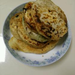 猪肉圆葱馅饼的做法[图]