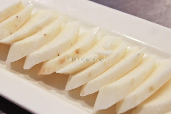 黄瓜炒山药片的做法图解2