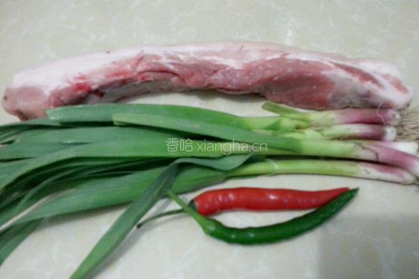 回锅肉的做法图解1