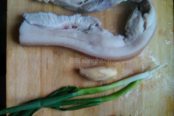 家常版红烧肉的做法图解1