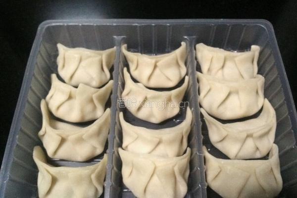 五色馅饺子的做法图解6