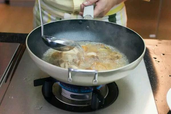 麻油鸡面线的做法图解7