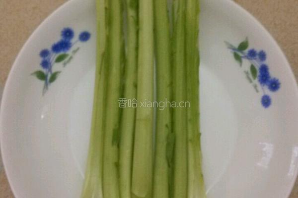 蒜香酱青菜的做法图解2
