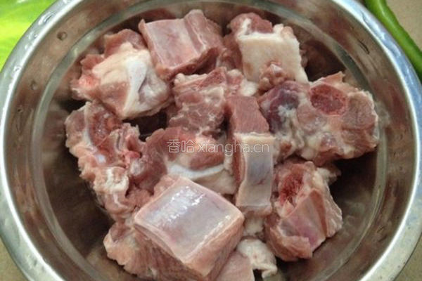 蒜香陈皮排骨的做法图解2