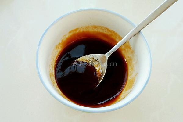 蚝油茄汁拌面的做法图解2