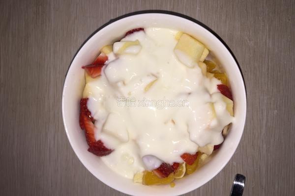 水果沙拉的做法图解6