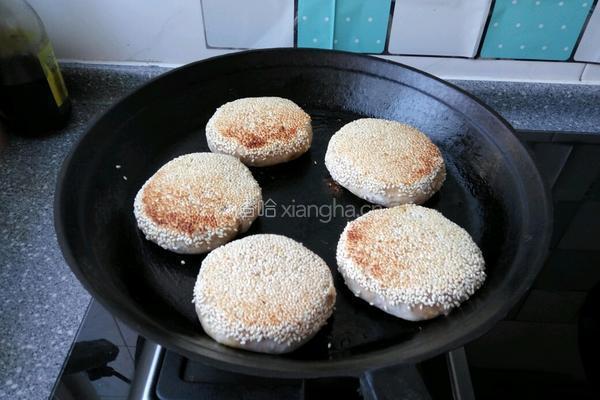 芝麻酱烧饼的做法图解13