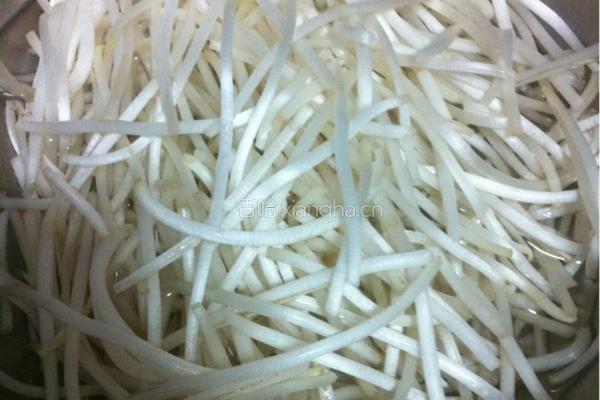 陈皮鸡丝炒掐菜的做法图解2