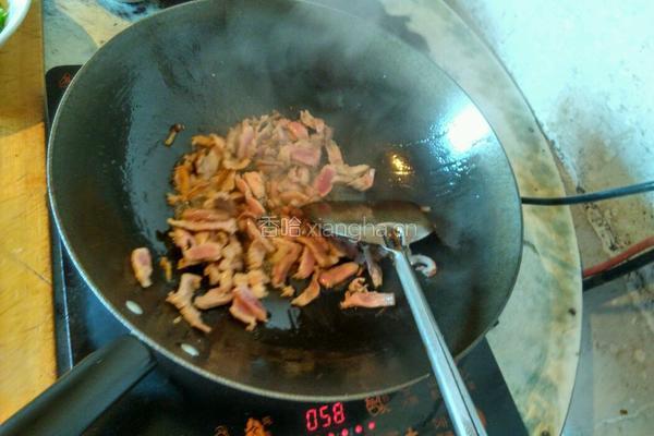 油白菜炒肉的做法图解3