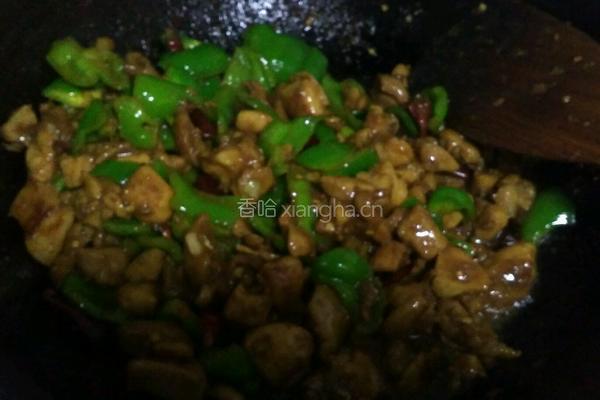 辣子鸡丁的做法图解10