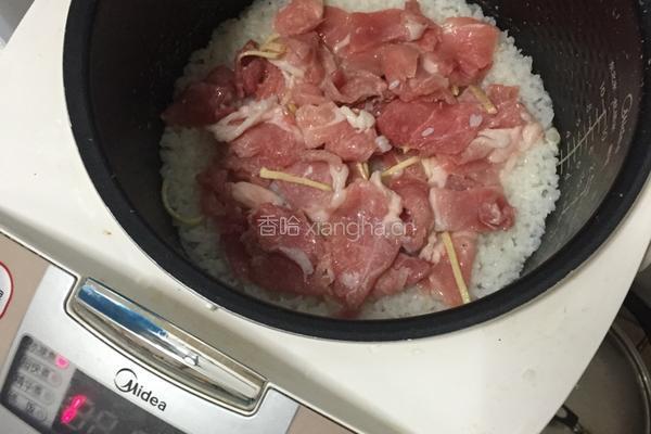 瘦肉焗饭的做法图解3