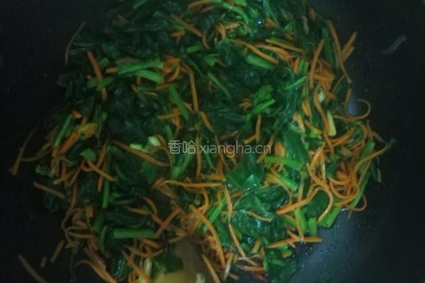 蚝油菠菜胡萝卜丝的做法图解10