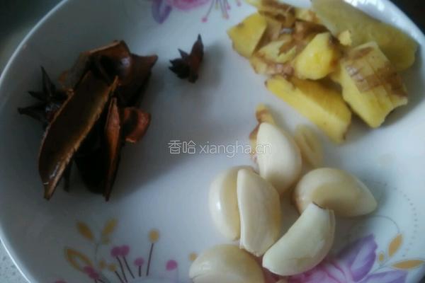 老家特色菜雪鸭的做法图解3