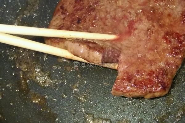 速冻西冷牛排西兰花套餐的做法图解6