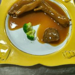 鲍汁扣鹅掌的做法[图]