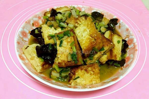 香煎豆腐烧木耳的做法图解11
