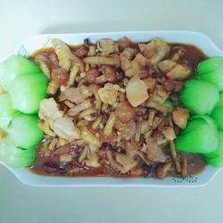 鸡肉炒滑子蘑的做法[图]
