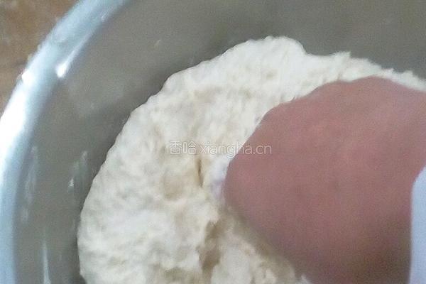 油条的做法图解2