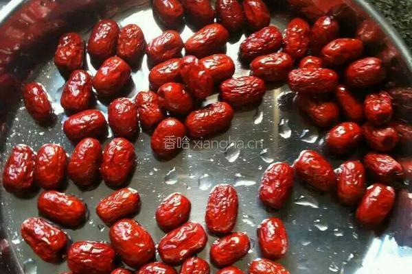 水晶红枣糕的做法图解1