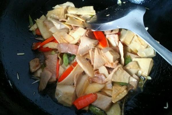 青蒜炒肉片的做法图解3