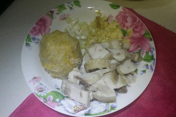 酸菜小炒的做法图解1