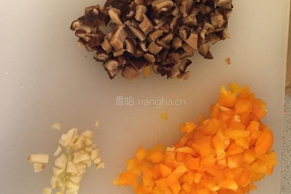 湖南臊子面Hunan Pork Soup Noodles的做法图解1
