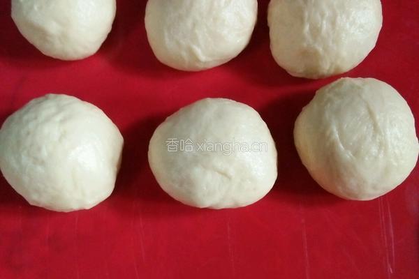 毛毛虫面包的做法图解3