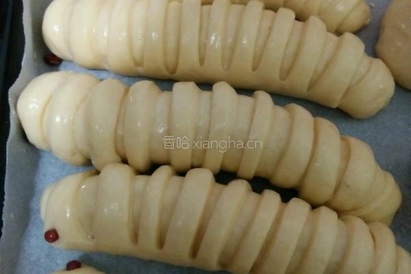 毛毛虫面包的做法图解8