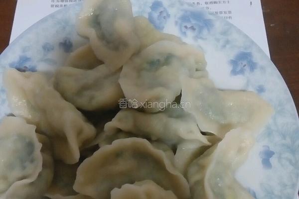 韭菜鸡蛋虾仁饺子的做法图解14