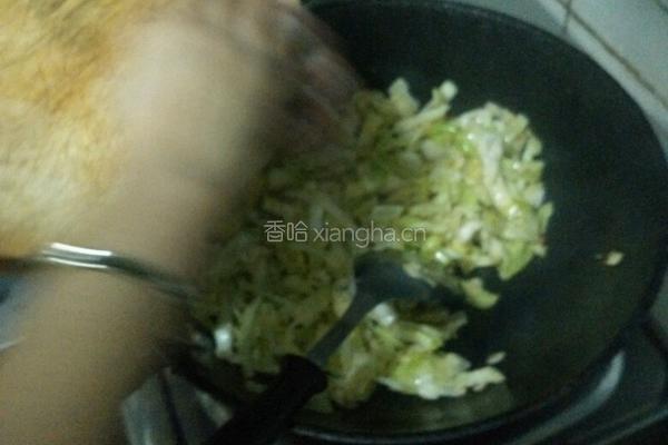 腊肠茴子白的做法图解2