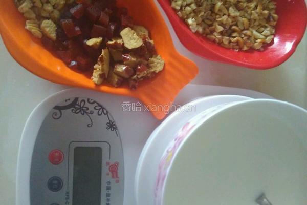 炒酸奶 的做法图解1