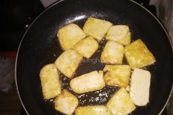 蒜蓉香煎豆腐的做法图解4