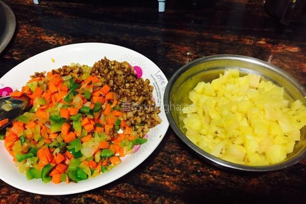 菠萝炒饭的做法图解8