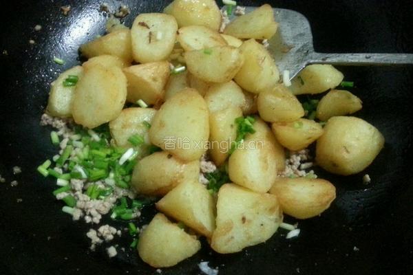 香煎土豆炒肉沫的做法图解10