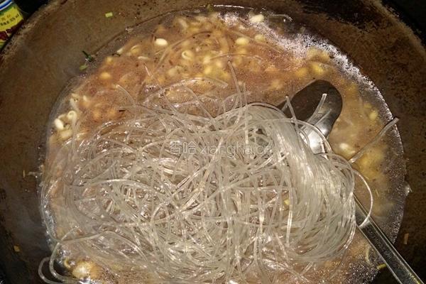 豆嘴炒粉条（老北京）口味儿的做法图解3