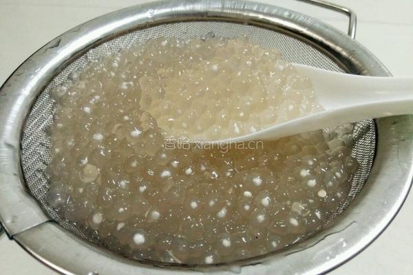 椰奶香芋西米露甜品羹的做法图解3