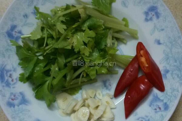 芹香比目鱼的做法图解3