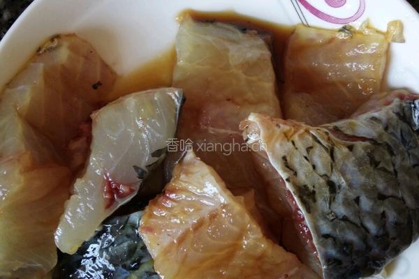 酸甜鱼的做法图解1