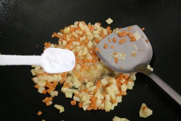 土豆胡萝卜饭的做法图解4
