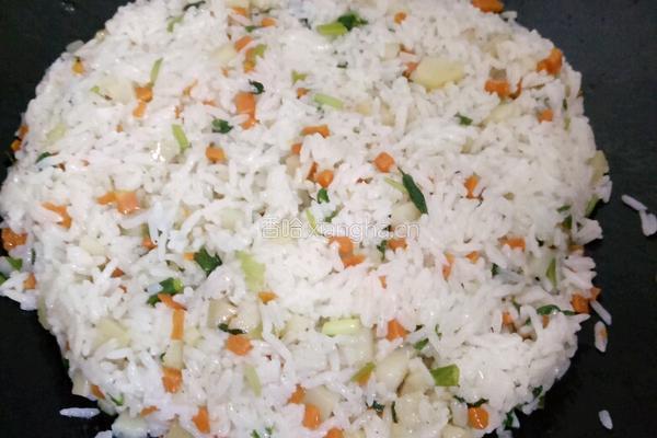 土豆胡萝卜饭的做法图解8