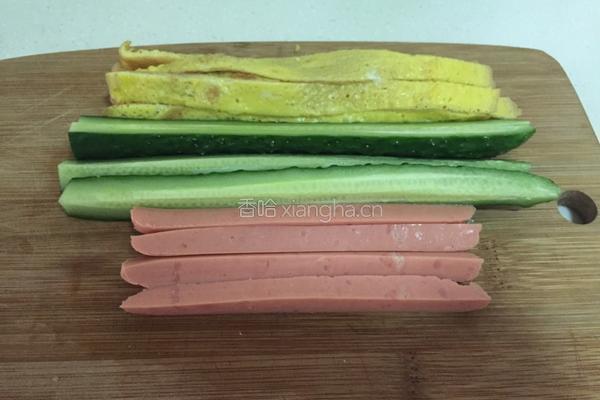 紫菜包饭的做法图解2