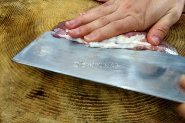 爆炒猪腰的做法图解1