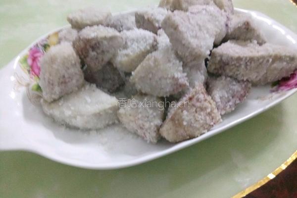 翻沙芋头的做法图解3