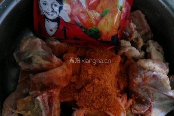 炸鸡骨架的做法图解2