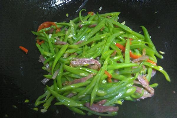 云豆丝炒香肠的做法图解9